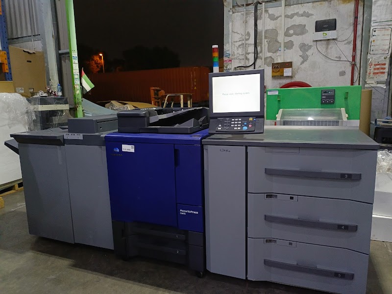 High Trading LLC — Projectors Monitors in Sharjah , Al Khan - Image 4