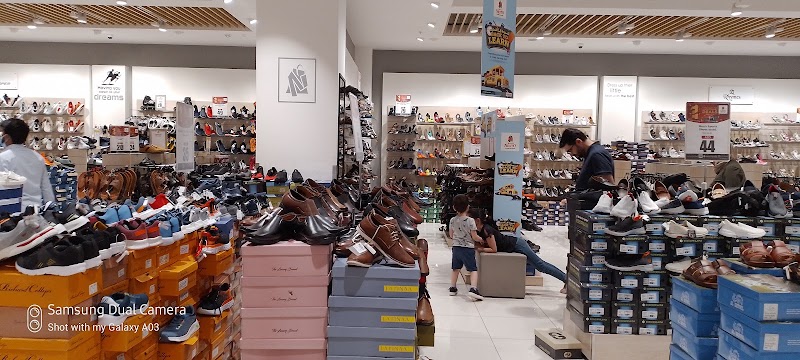 Nesto Hypermarket - Al Majaz — Kitchenware Cookware in Sharjah, Al Khan - Image 5